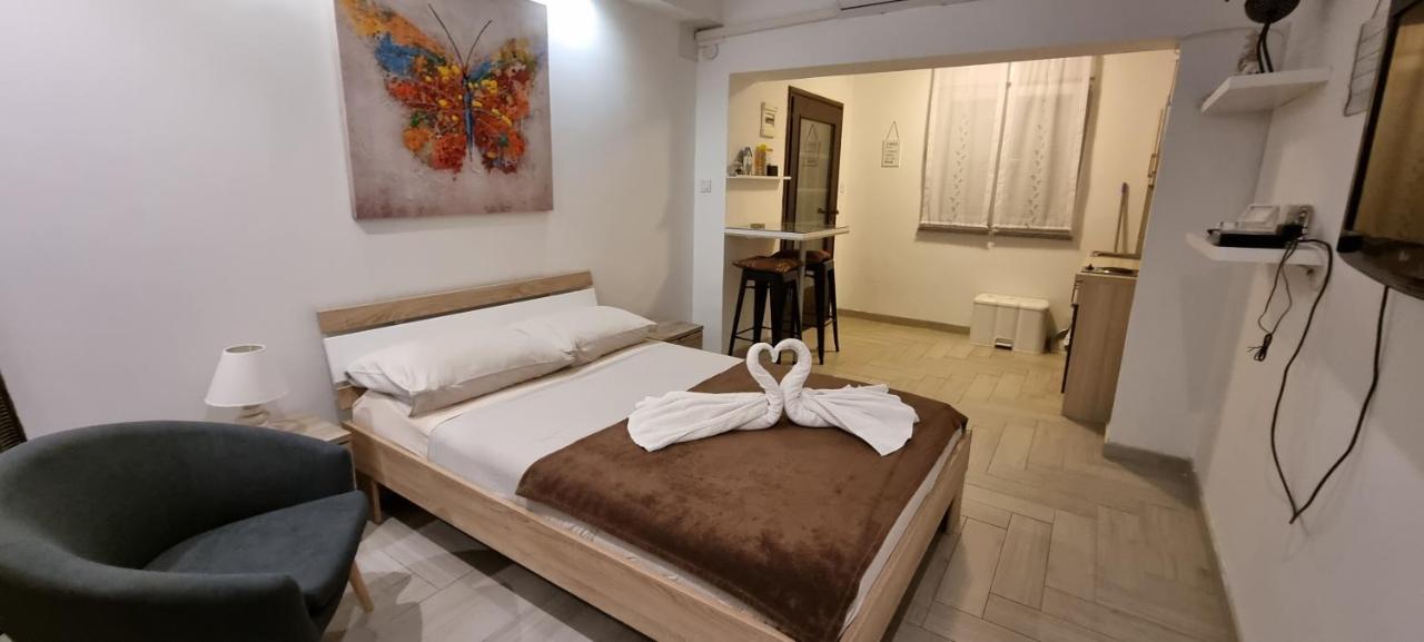 Tatic Apartment Stinjan