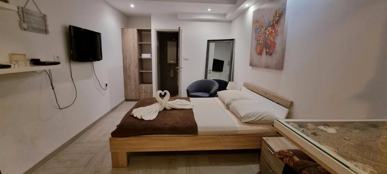 Apartment Tatic