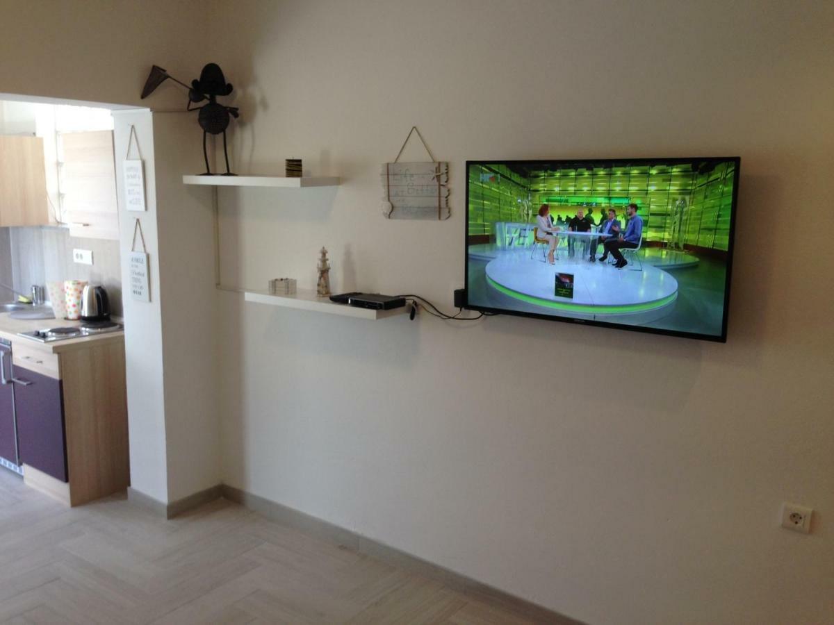 Tatic Apartment *